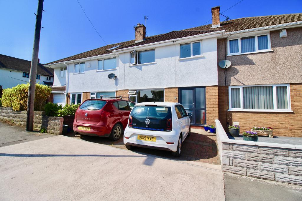 The three-bed family home is close to Penarth town centre on the quiet Dryden Road. (Image credits: Seabreeze Homes)