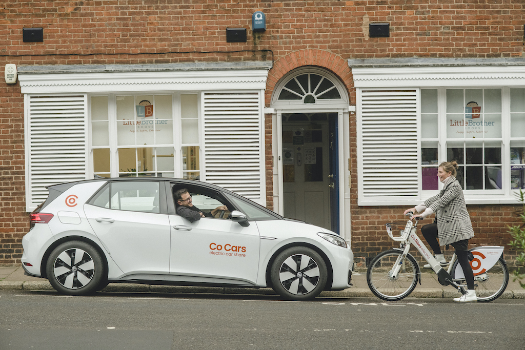 Residents are being asked for their views on an electric car club and bike club in Bridport to help the climate and take more cars off the road