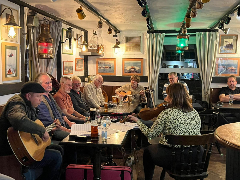 Cornish Folk Evening with the Cadgwith Players.