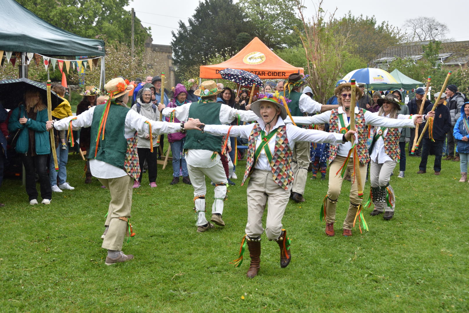 MayFest at Bridport Community Orchard (Image: Tim Russ)