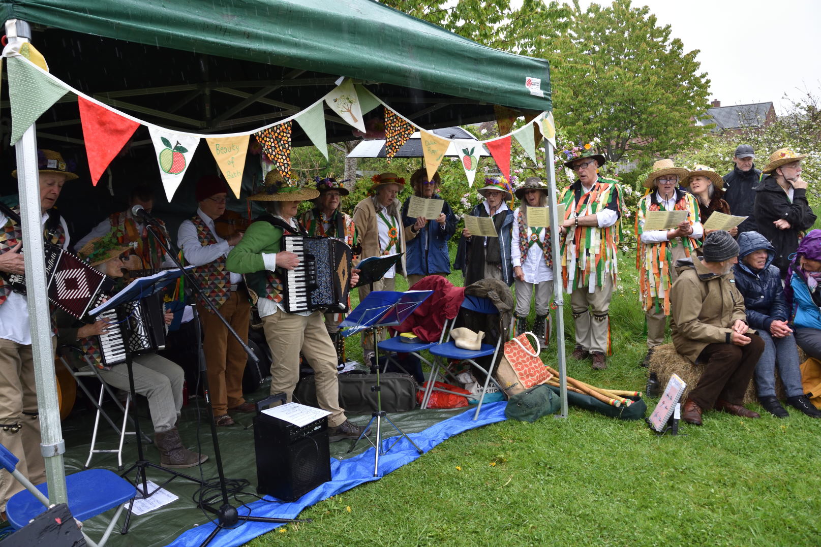 MayFest at Bridport Community Orchard (Image: Tim Russ)