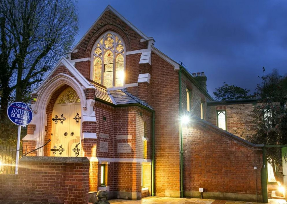 A former Methodist Church in Kew has been converted into a 5 bedroom and 5 bathroom luxury home, while retaining many original features.