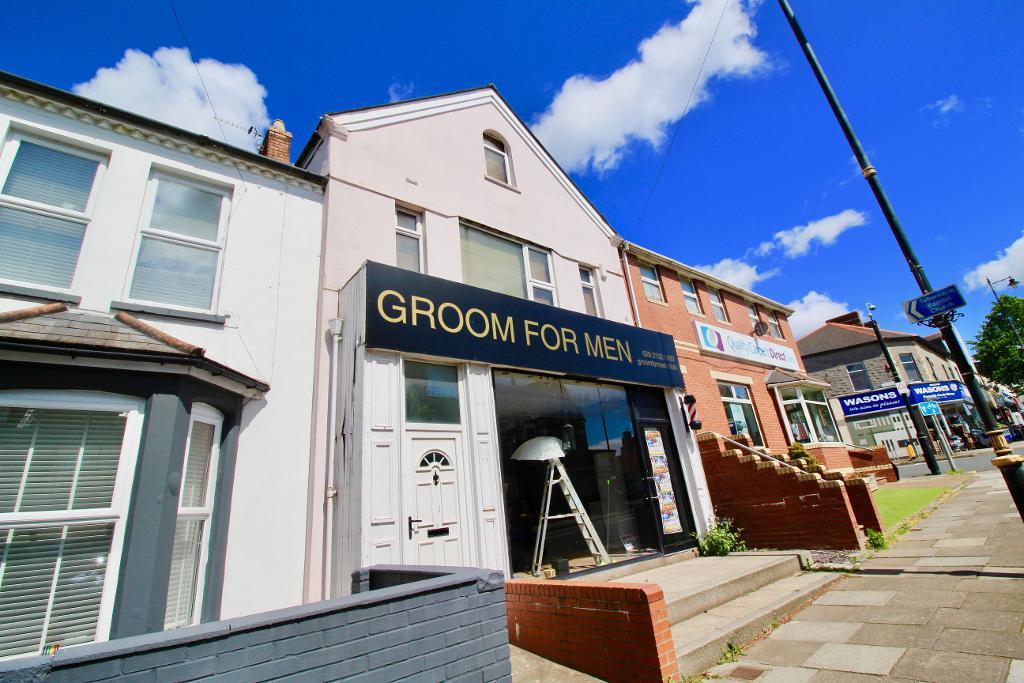 A beautiful three double bedroom maisonette in Penarth with a mix of modern and original features. (Image credit: Seabreeze Homes)