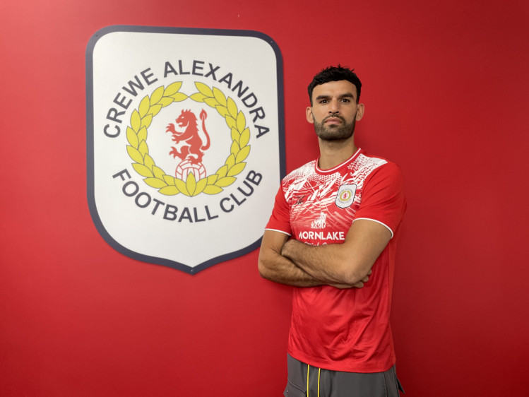Conor Thomas is Crewe's first signing of the summer (Picture courtesy of Crewe Alexandra).