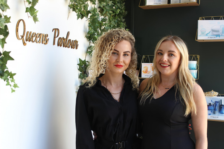 Molly and Katrina are co-owners of Queen's Parlou. Have you been to the Macclesfield beauty salon? (Image - Alexander Greensmith / Macclesfield Nub News)