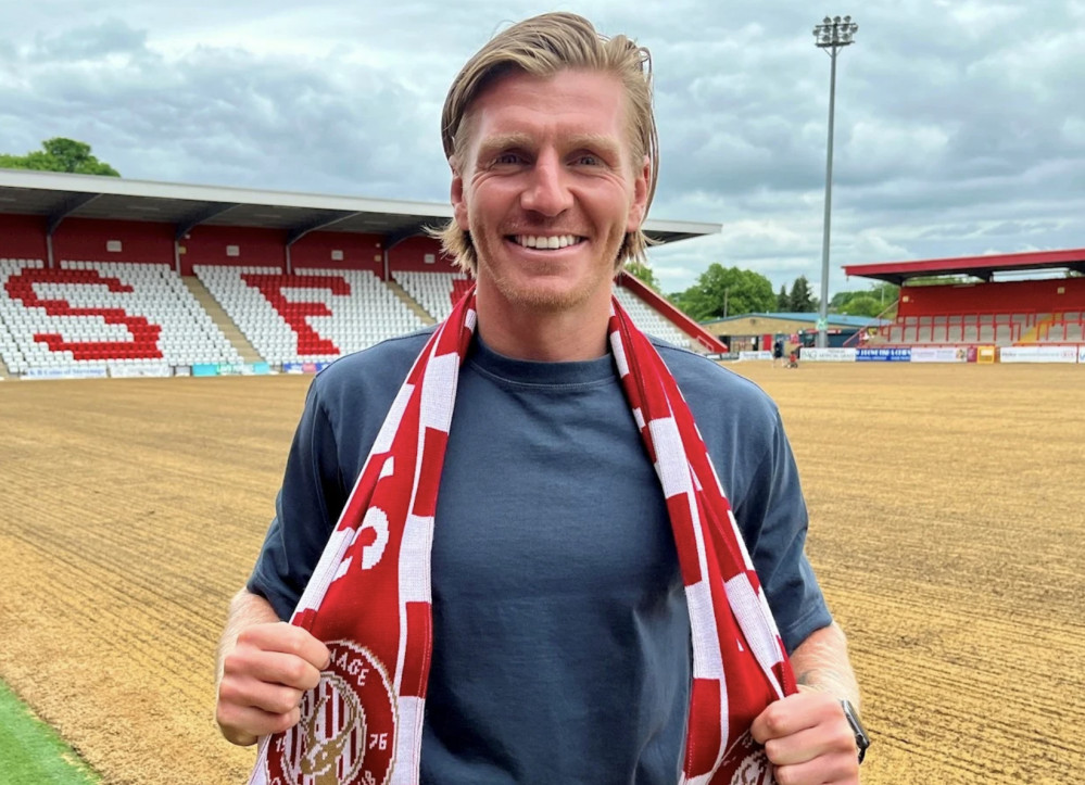 Stevenage FC: Carl Piergianni signs for Boro and promises 100% commitment. CREDIT: Courtesy of Stevenage FC