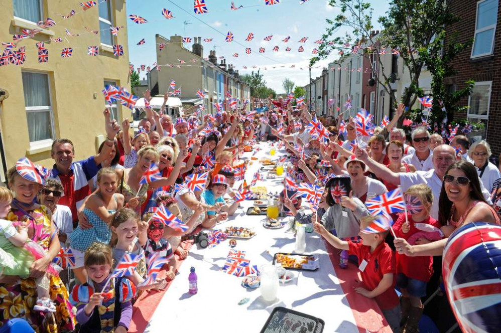 Cheshire East Council has today (May 27), confirmed Platinum Jubilee street party road closures are free - rejecting Dr Kieran Mullan's claims (Ian Hargreaves).