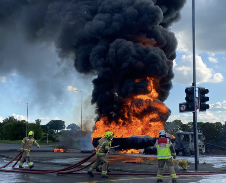 Crews deal with tanker fire on Canvey Way that has produced huge