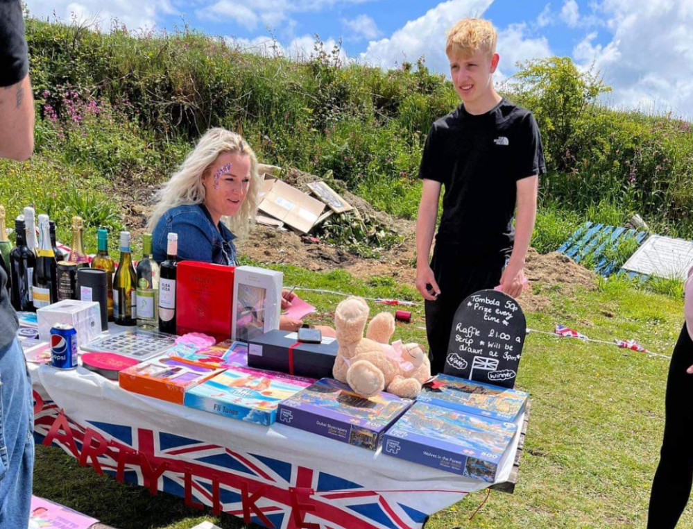 Families at Retanna Holiday Park hold their Jubilee celebrations for St Petrocs. Credit: Heather Street.