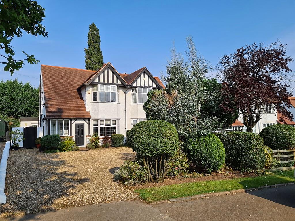 This week we have looked at a three-bed semi-detached home on Crackley Crescent