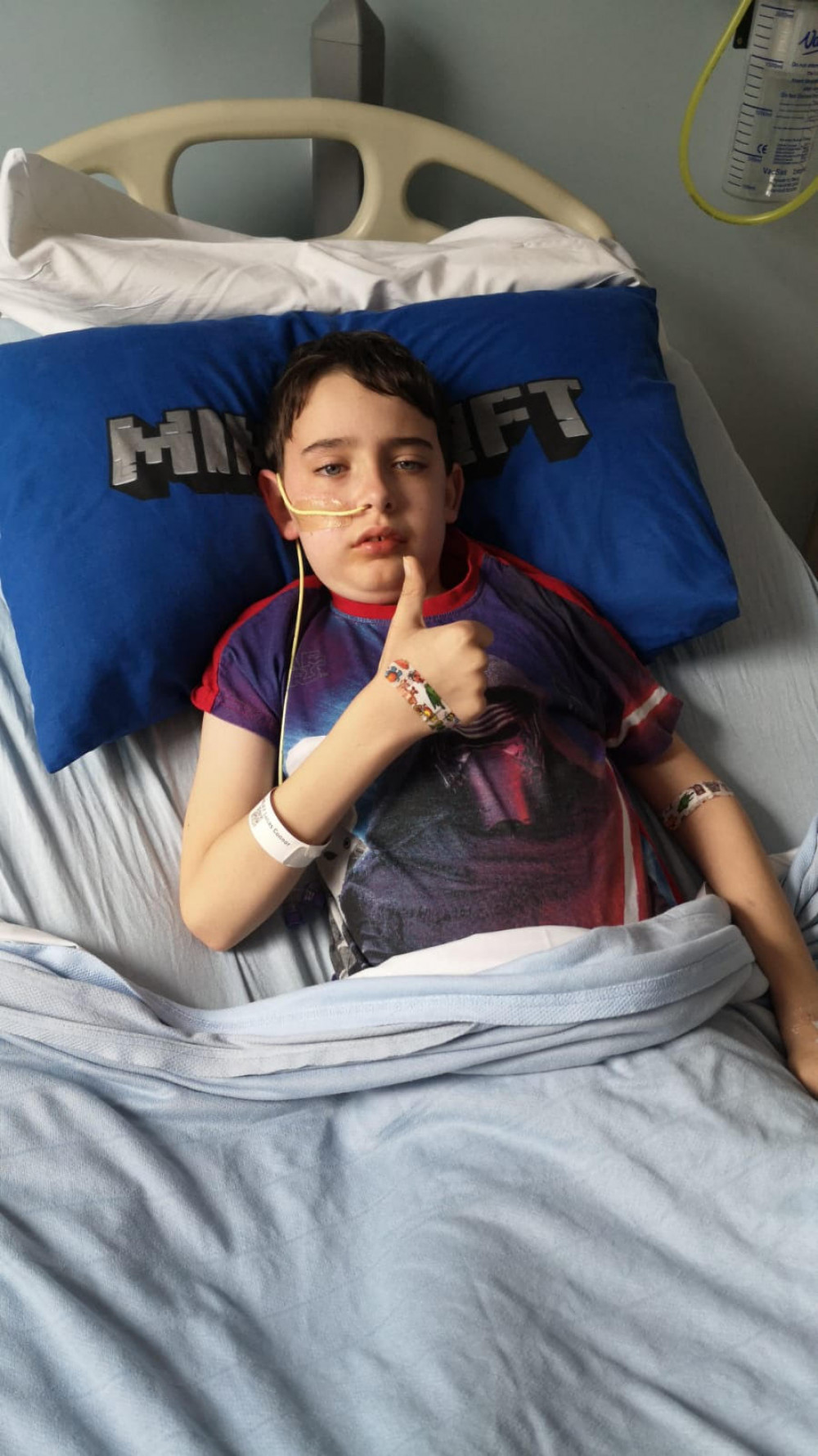 Lucas showing his positive side even in hospital (image courtesy of Lucas's family)