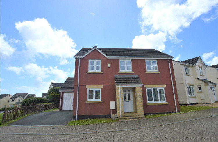 See this four bed house in Helston from Bradleys Estate Agents.