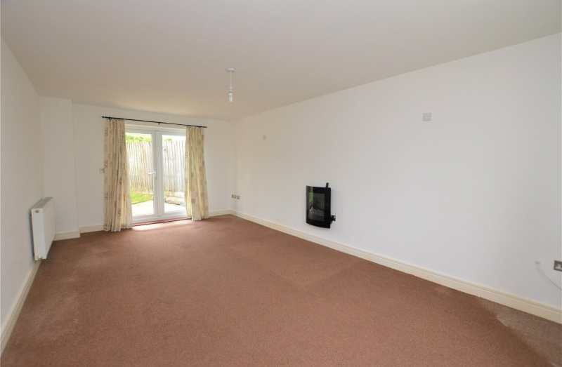 See this four bed house in Helston from Bradleys Estate Agents.