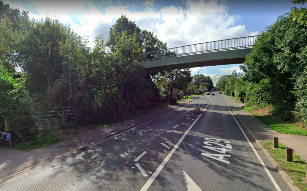 Money will be used to improve a link between the Kenilworth Greenway bridge and the cycle path along the A429 Coventry Road (Image via google.maps)