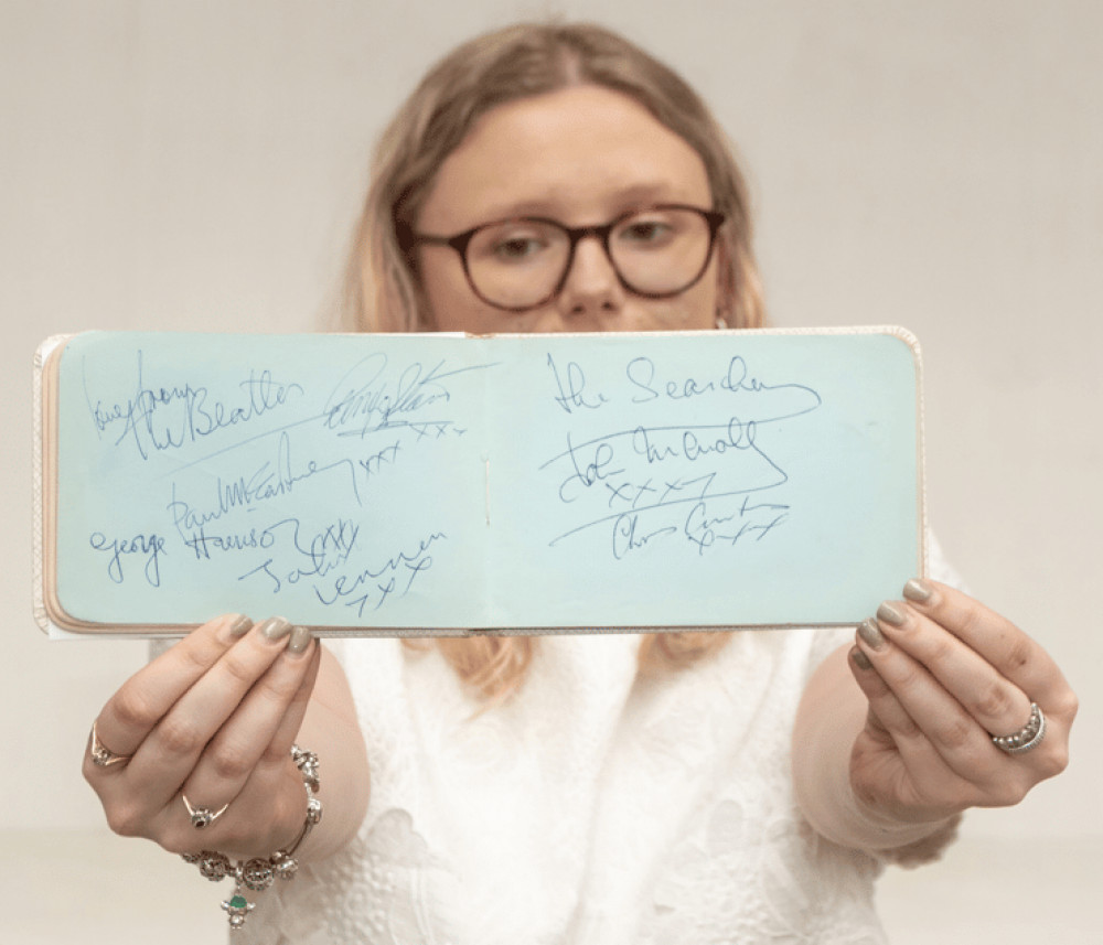The autograph book was sold by Hansons Auctions today (Image by Hansons Auctioneers) The autograph book was sold by Hansons Auctions today (Image by Hansons Auctioneers)