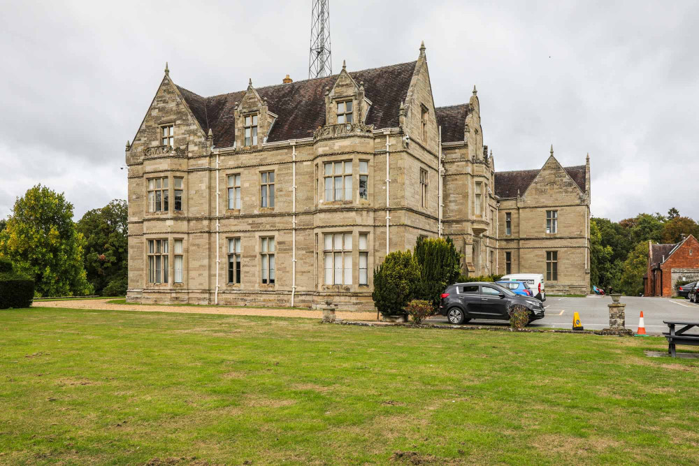 Warwickshire Police sold the land around its Leek Wootton headquarters to CALA Homes in December (Image via Warwickshire Police)