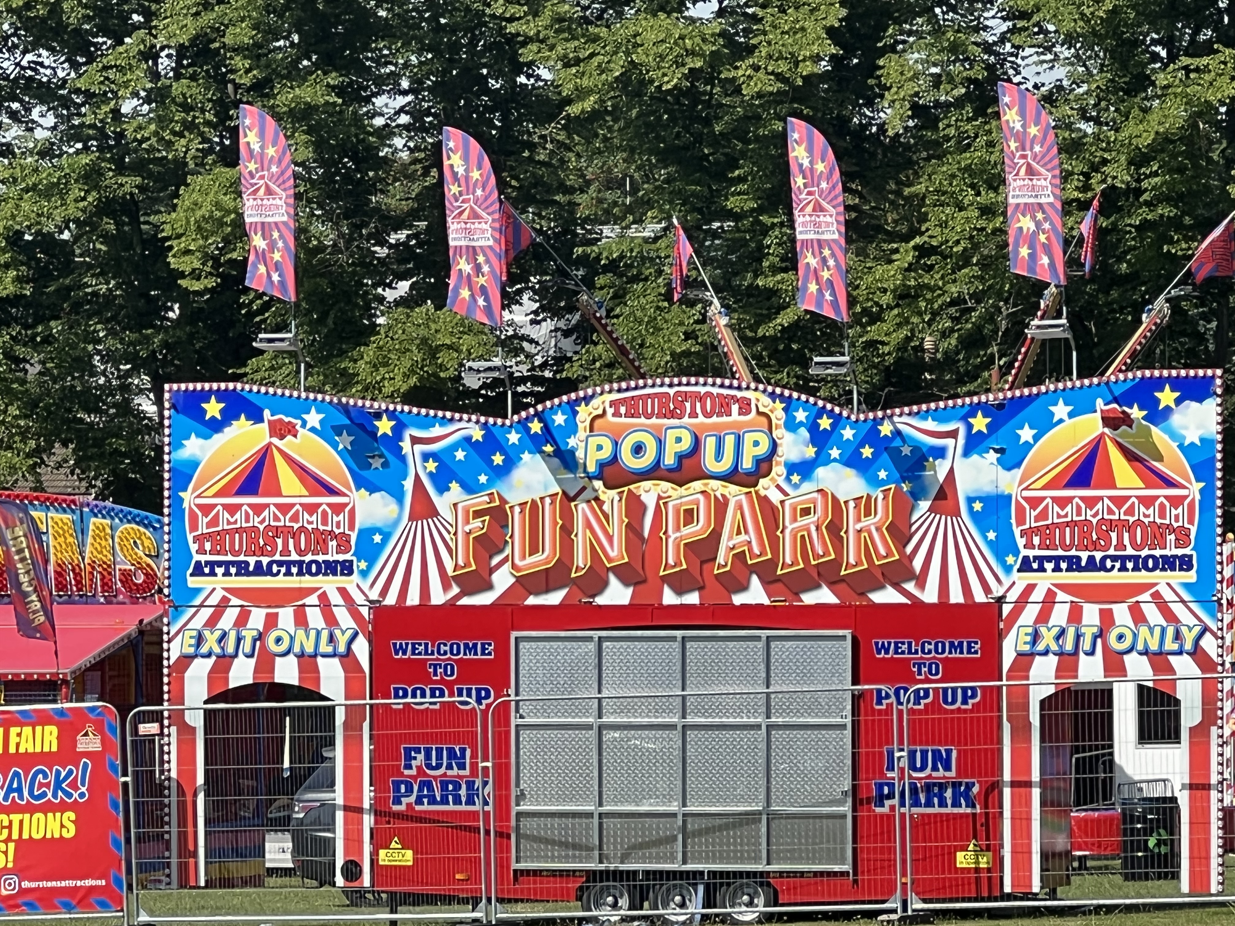 As you can see from our Hitchin Nub News pictures taken on the morning of Thursday (June 16, 2022) the fair returns to Hitchin this weekend