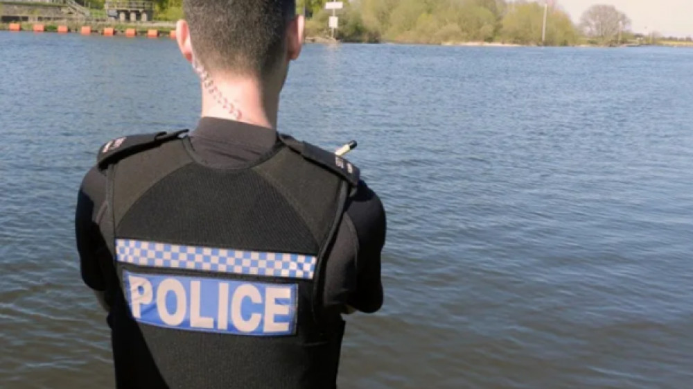 Hucknall residents are being warned about the danger of cooling off in lakes, rivers and reservoirs ahead of what is expected to be the hottest day of the year so far. Photo courtesy of Nottinghamshire Police.