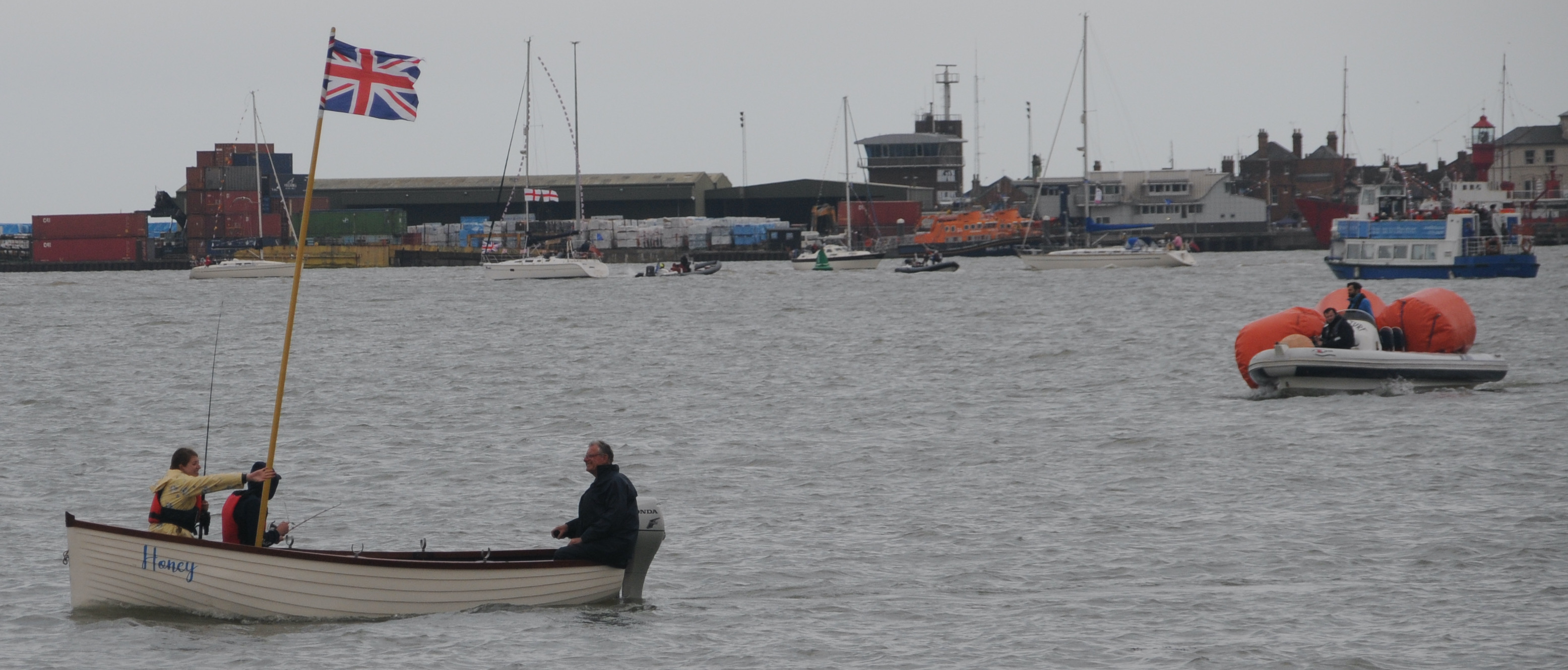 Fishing from the Honey (Picture credit: Peninsula Nub News)