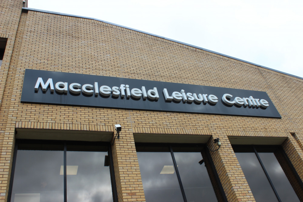 Swimmers in Macclesfield shouldn't be deterred by a national chlorine shortage... for now at least. (Image - Alexander Greensmith / Macclesfield Nub News)