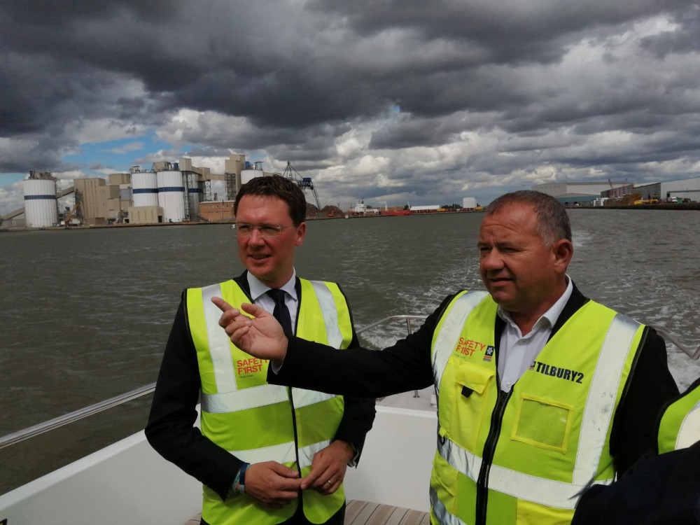 Transport Minister Robert Courts (left) with Paul Dale from the Port of Tilbury