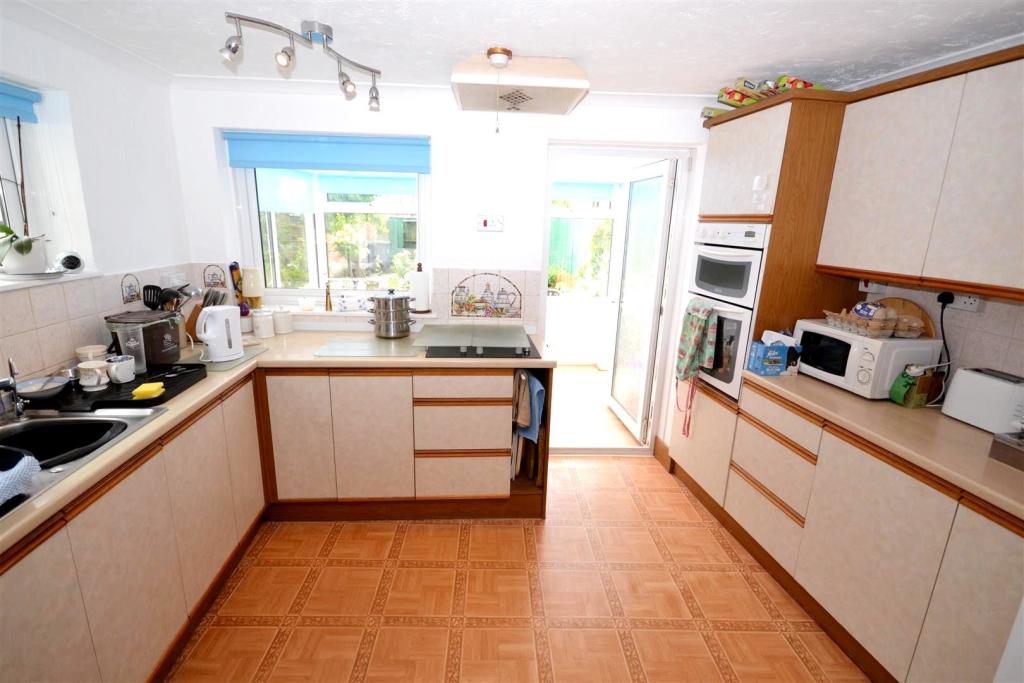 Bridport property of the week with Parkers