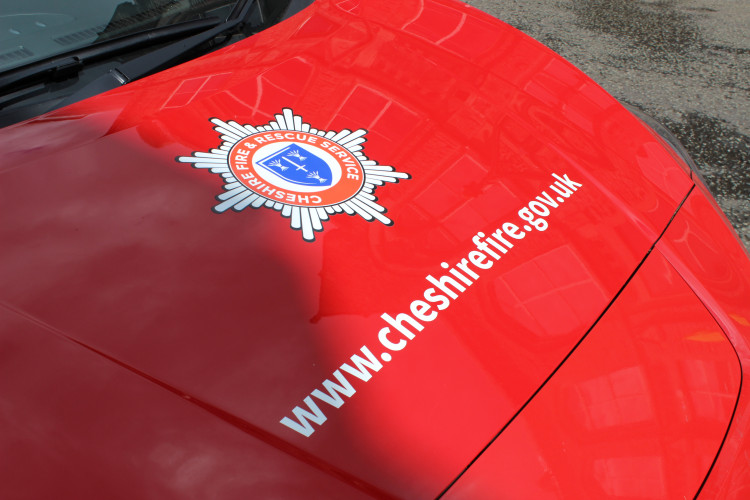 A Cheshire Fire and Rescue vehicle on Park Lane in Macclesfield. (Image - Alexander Greensmith / Macclesfield Nub News)