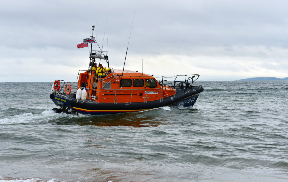 Exmouth RNLI All Weather Lifeboat 13-03 R & J Welburn in action (John Thorogood/ RNLI)