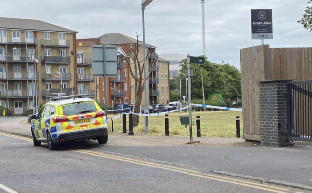 Police Cordon Off Open Space As They Probe Assault In Grays Local News News Thurrock Nub 9923