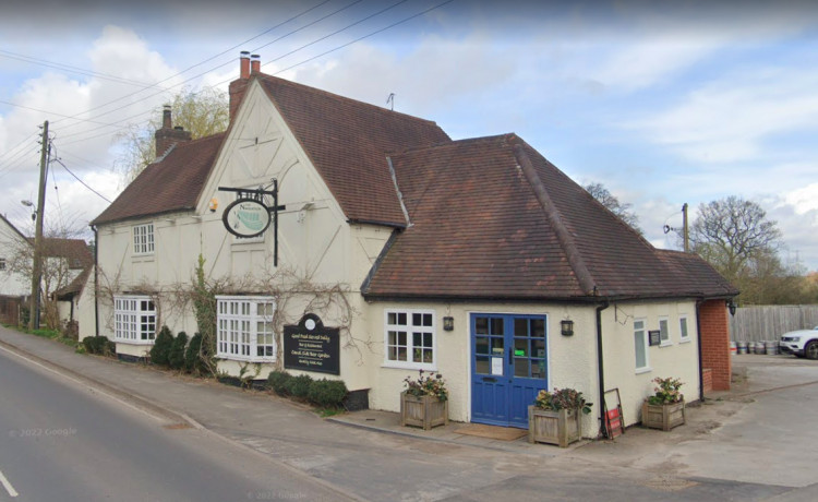 Stonegate Limited is looking for new landlord at The Navigation Inn in Lapworth (Image via google.maps)