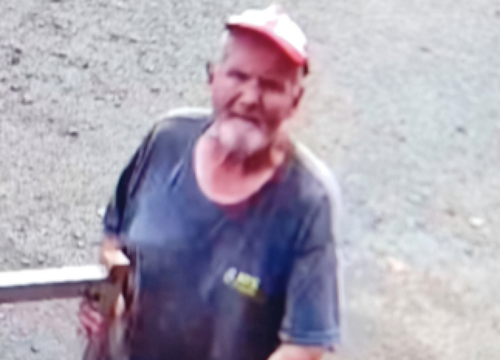 Stephen Richardson, 65, was reported missing from the Banbury Road area on Wednesday morning (Image via Warwickshire Police)