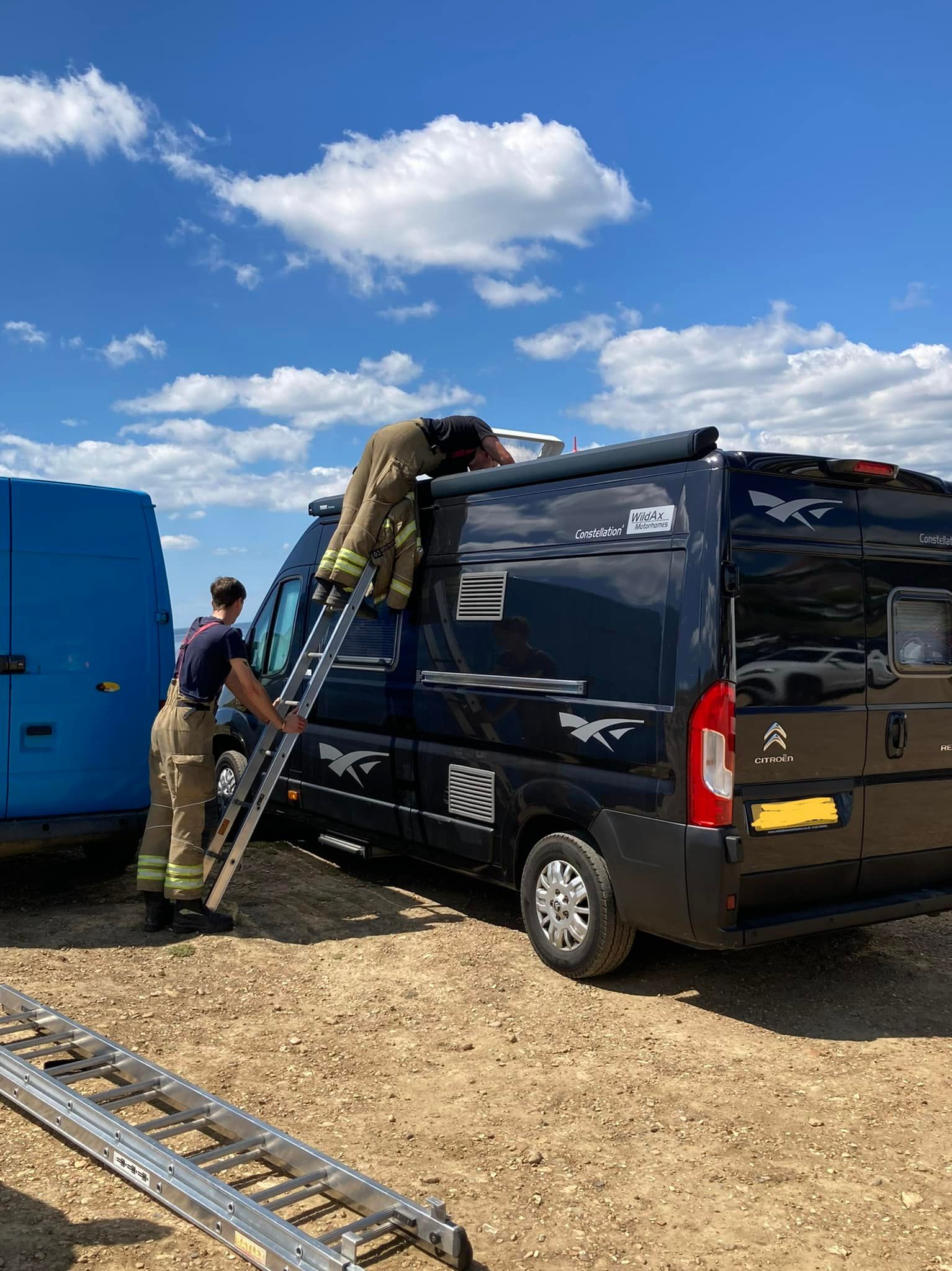 Dogs trapped in a van (Image: Bridport Fire Station)