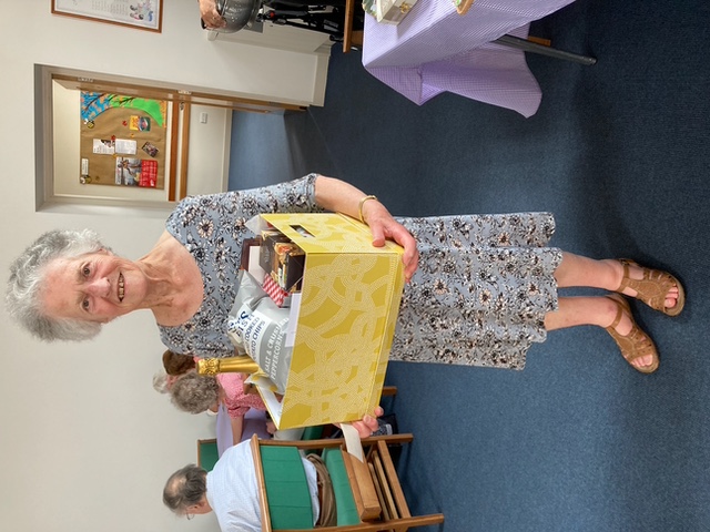 Shirley Hull with the hamper donated by East Devon Crematorium at Whimple (Credit: Winnie Cameron)