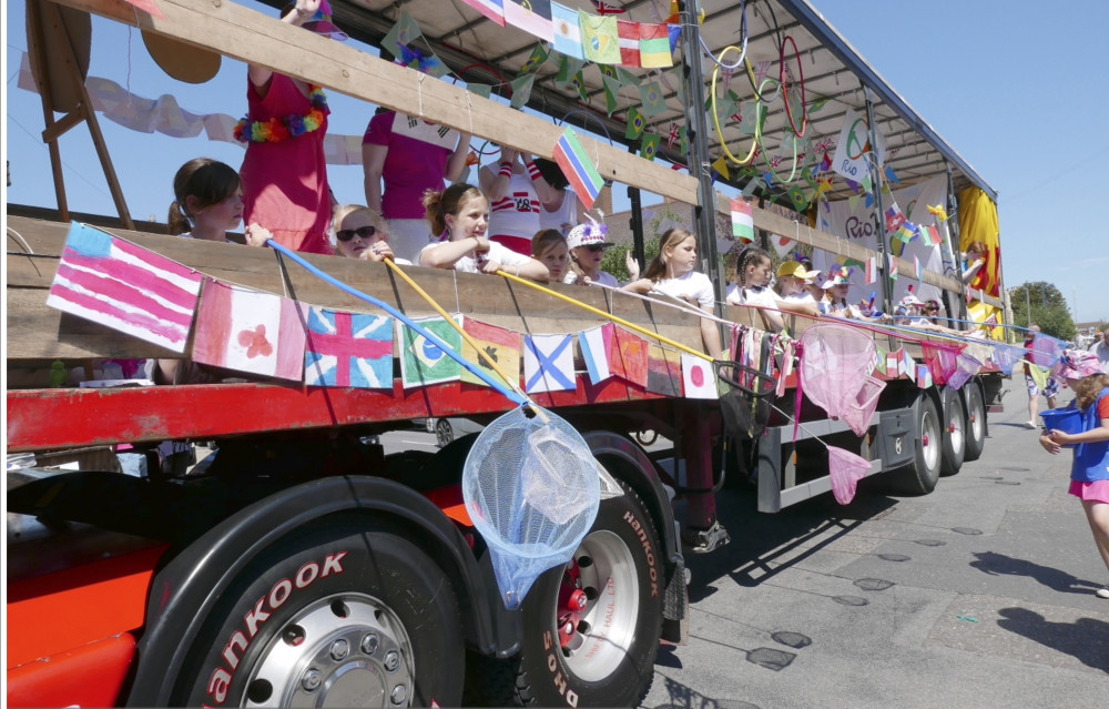 Children taking part in a previous procession (Picture credit: Felixstowe carnival)
