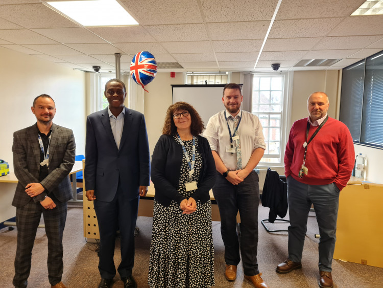 Hitchin MP Bim Afolami visits Letchworth Job Centre