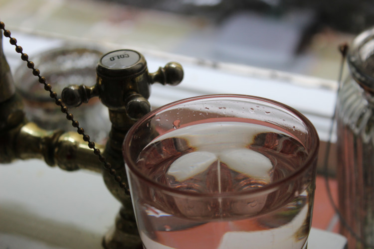 Macclesfield: Could you live in a heatwave without tap water? (Image - Alexander Greensmith / Macclesfield Nub News)
