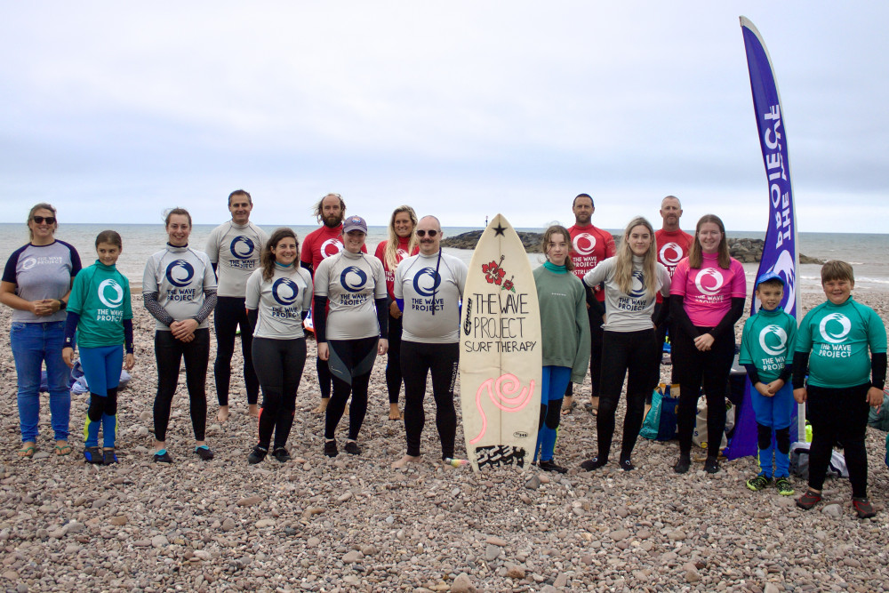 The Wave Project volunteers and participants; Katie Smith, far left (Nub News, Will Goddard)