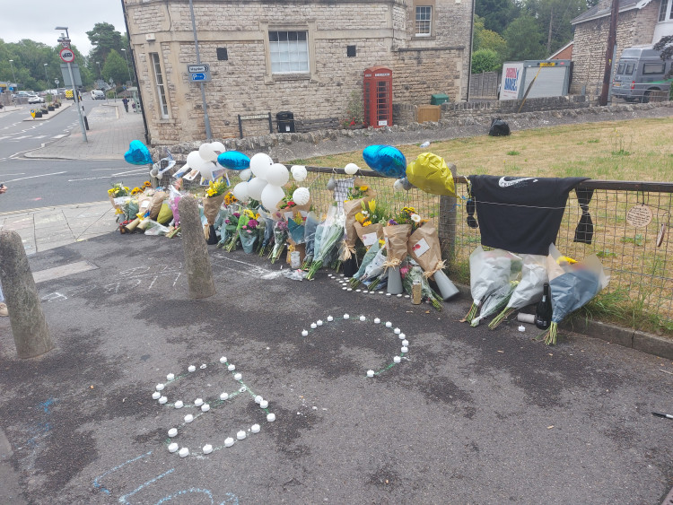 Tributes in Radstock to the teenager who died - photo August 3