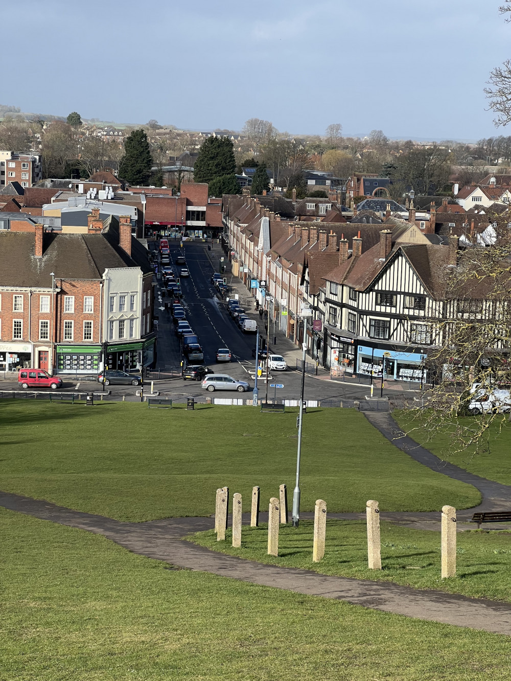 Letchworth man charged following stop and search in Hitchin. CREDIT: @HitchinNubNews