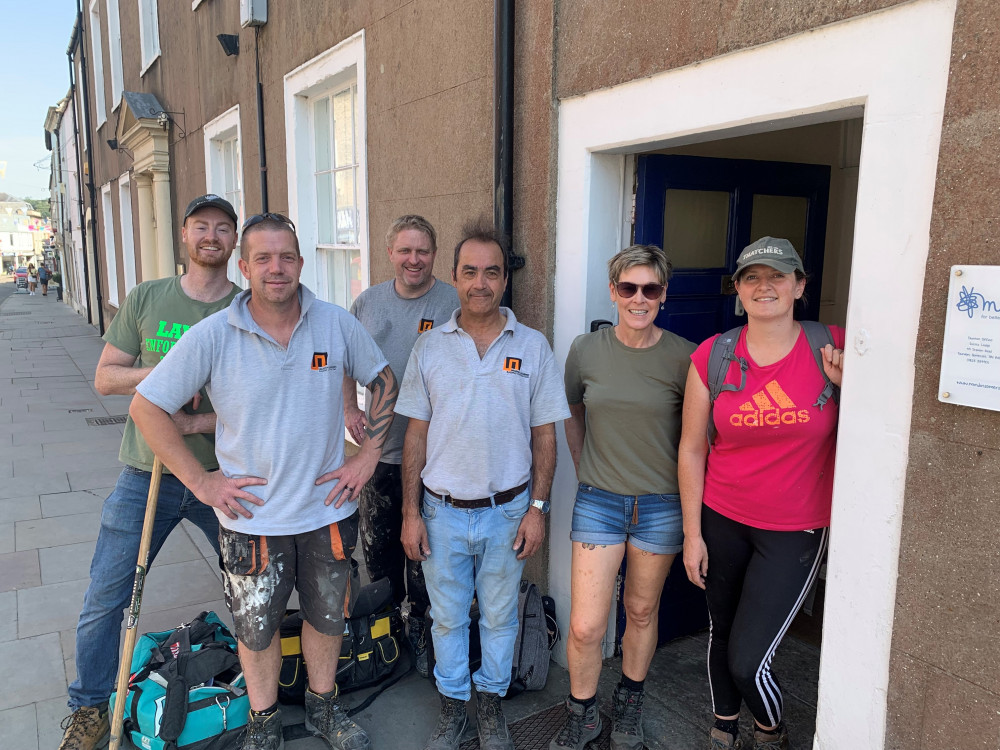 The team of volunteers from Melhuish and Saunders