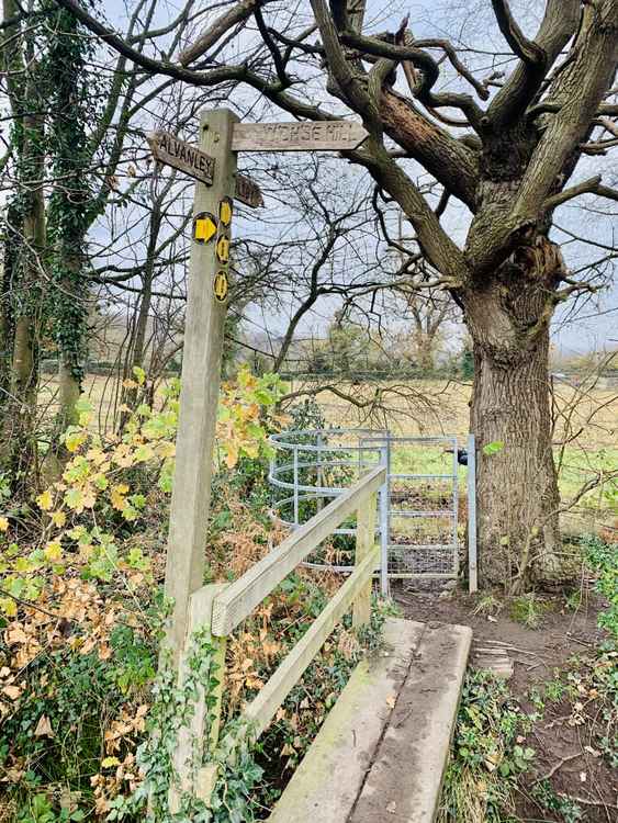 The Alvanley / Woodhouse Hill / Helsby sign