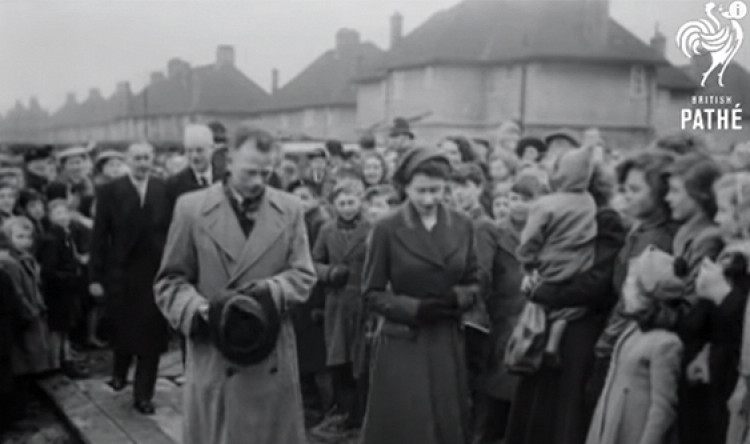 The Queen in Tilbury at the time of the great flood.