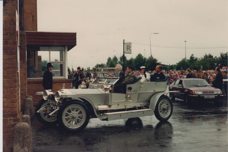 queen visits stockport