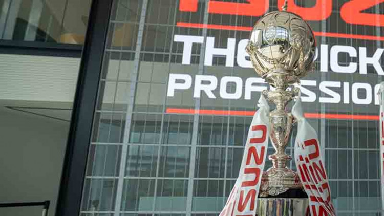 The Isuzu FA Trophy
