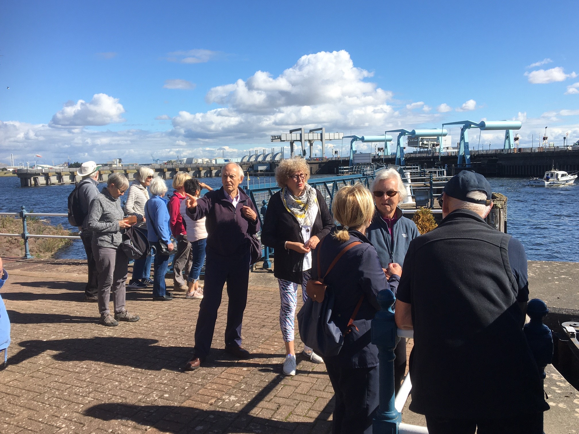 A stop to view the Barrage 