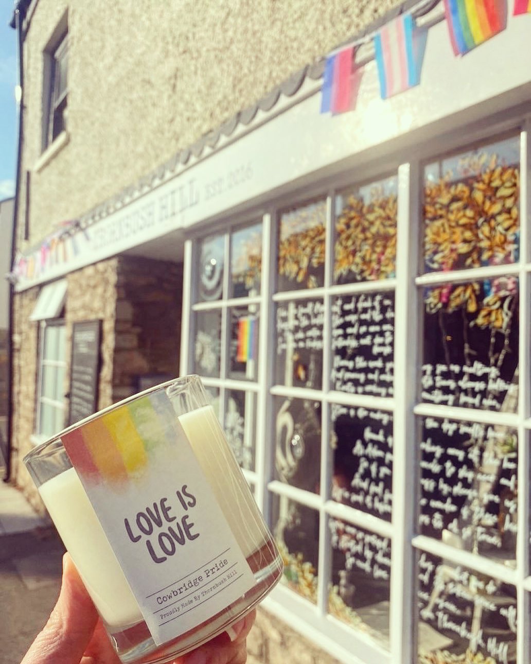 Thornbush Hill's 'Love is Love' Candle Thornbush Hill's 'Love is Love' Candle