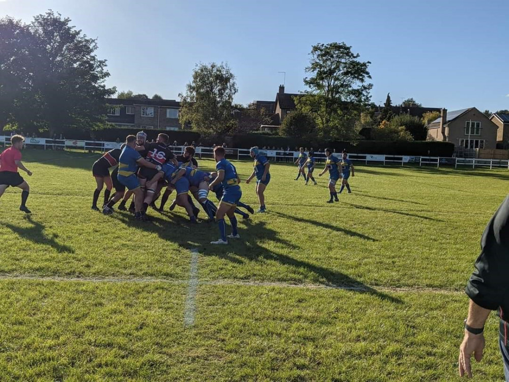 The Kenilworth pack dominating against Oundle (image via Trevor Price)