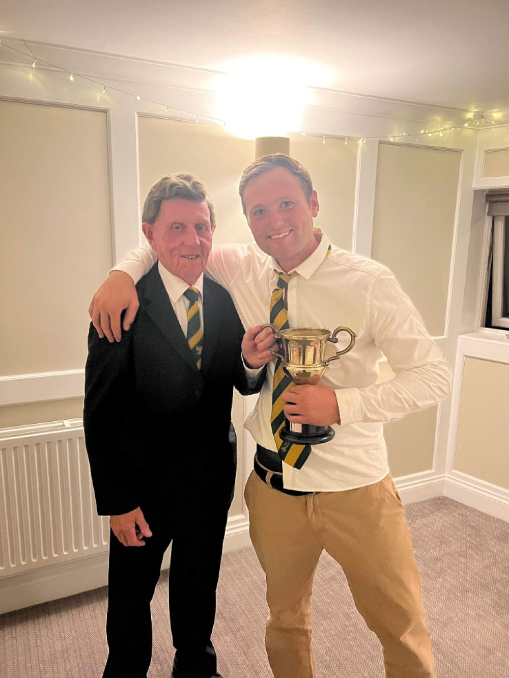 David Richardson with Jacobs Stephens winning the 2 XI Batting Cup