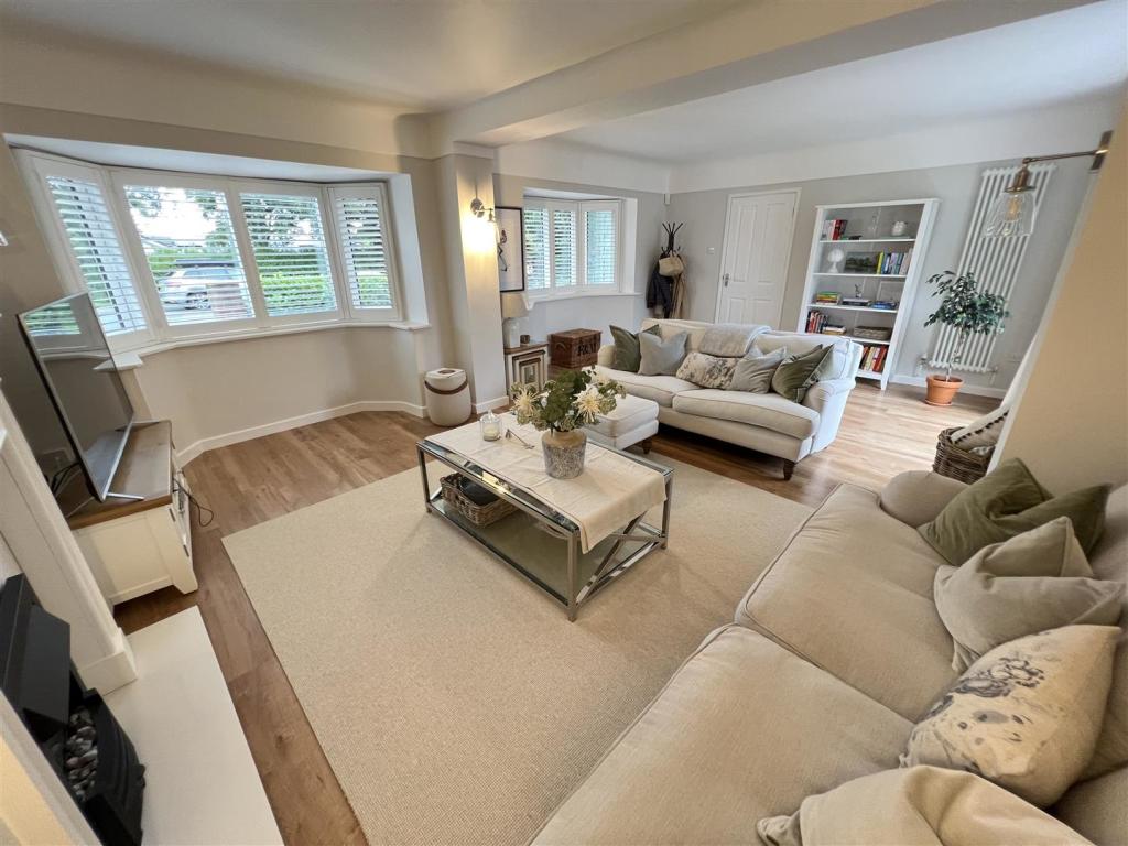 Property of the Week: this detached three bedroom home on Telegraph Road, Heswall Property of the Week: this detached three bedroom home on Telegraph Road, Heswall