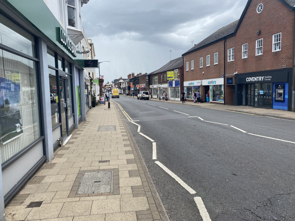 Kenilworth town centre businesses have been warned after a spate of burglaries were reported to police